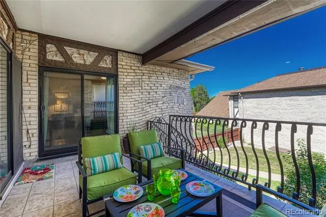 4250 S Olive Street #202 Denver, CO 80237