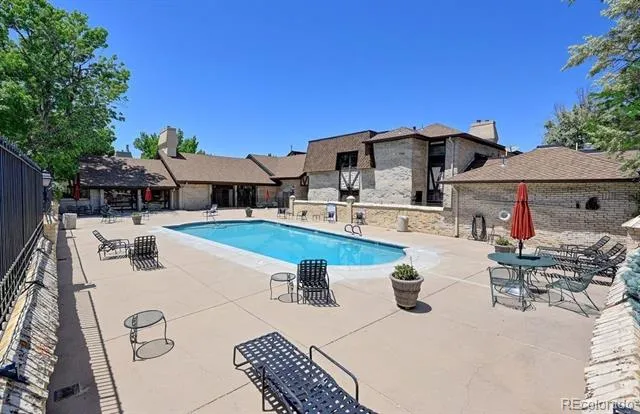 4250 S Olive Street #202 Denver, CO 80237