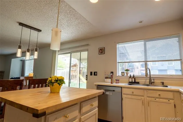 5621 S Ireland Street Centennial, CO 80015