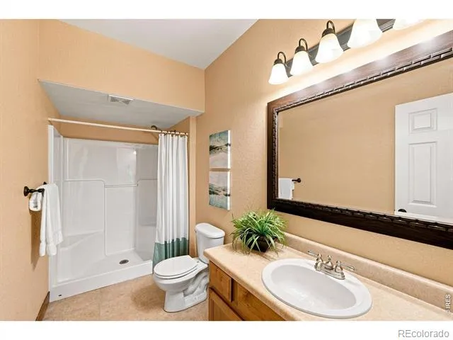 3294 Ballentine Boulevard Johnstown, CO 80534