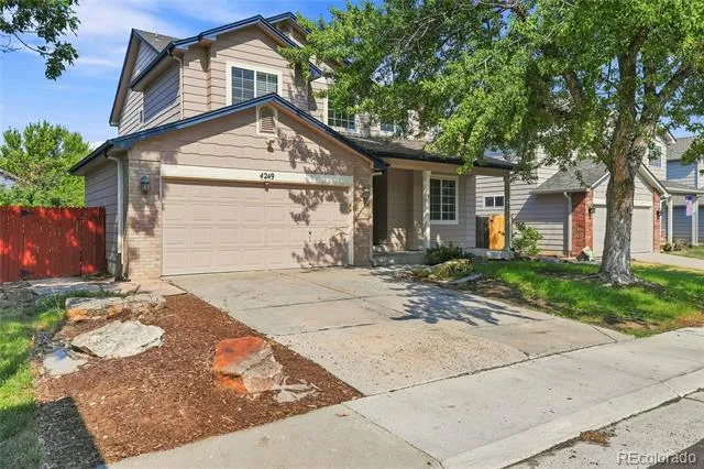 4249 S Killarney Street Aurora, CO 80013