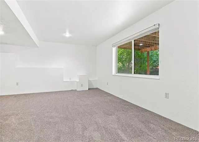 4249 S Killarney Street Aurora, CO 80013