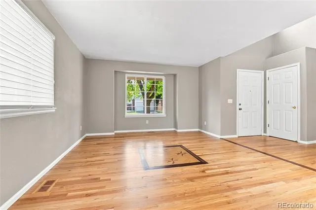 4249 S Killarney Street Aurora, CO 80013