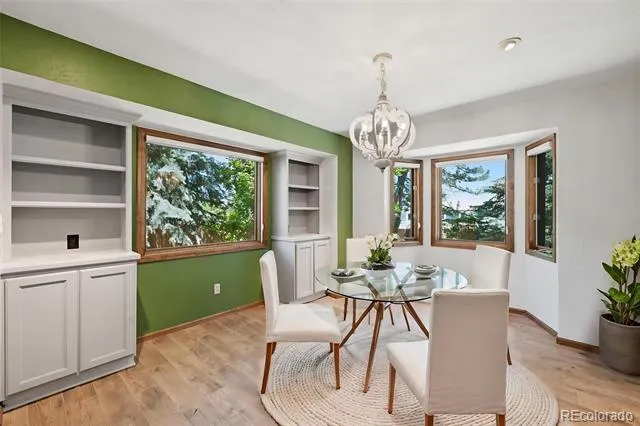927 Oakwood Drive Castle Rock, CO 80104