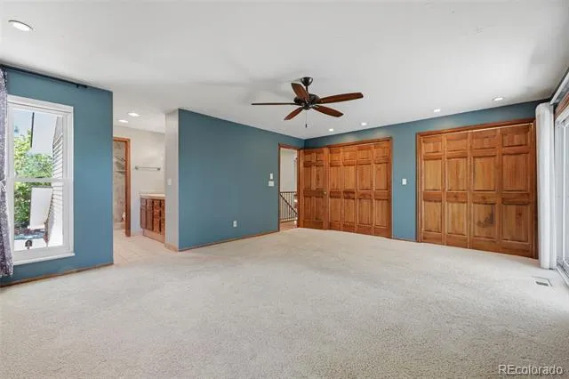 927 Oakwood Drive Castle Rock, CO 80104