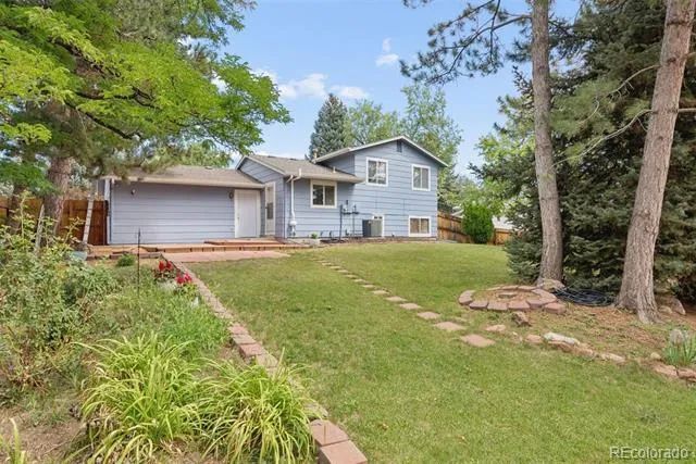 9632 W Walden Avenue Littleton, CO 80128