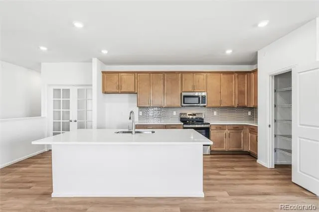 18891 E 92nd Place Commerce City, CO 80022