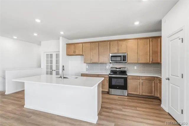 18891 E 92nd Place Commerce City, CO 80022