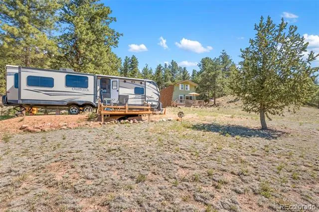 301 Circle Drive Florissant, CO 80816