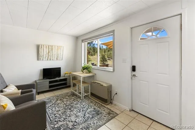 301 Circle Drive Florissant, CO 80816