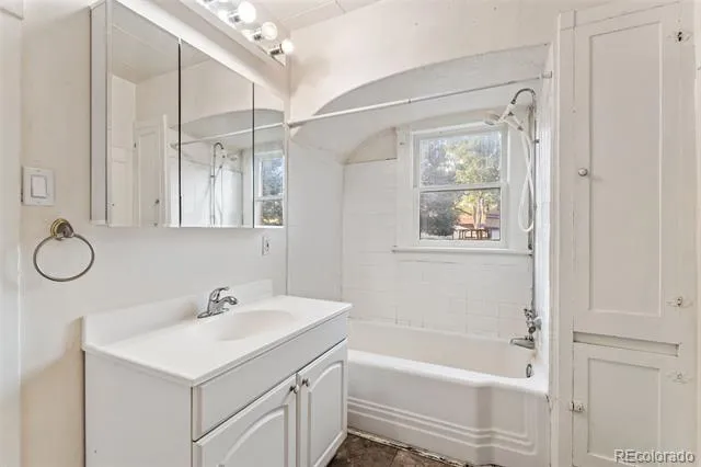 1532 Chestnut Street #A Colorado Springs, CO 80907