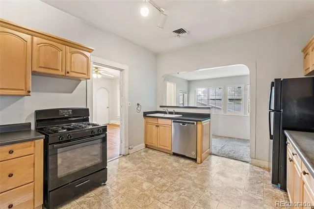 1532 Chestnut Street #A Colorado Springs, CO 80907