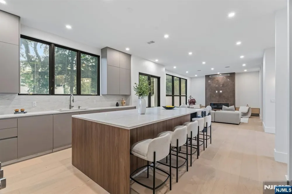 65 Lenox Avenue Demarest, NJ 07627