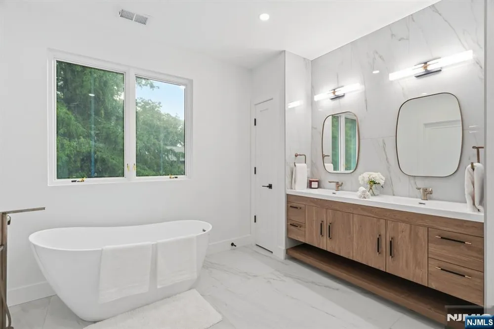 65 Lenox Avenue Demarest, NJ 07627