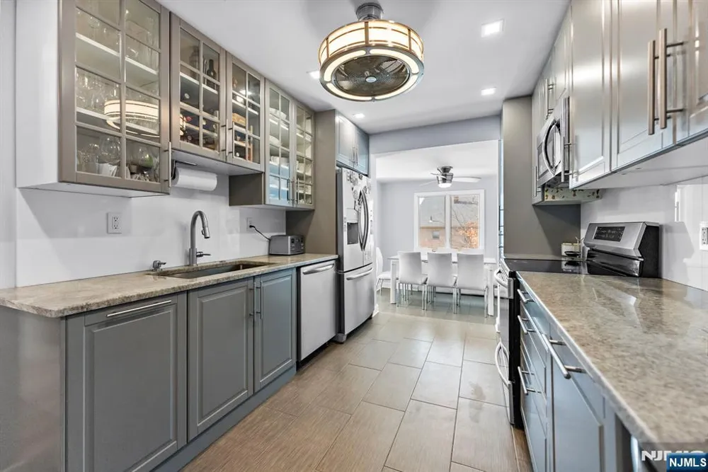 789 Harvard Place Cliffside Park, NJ 07010