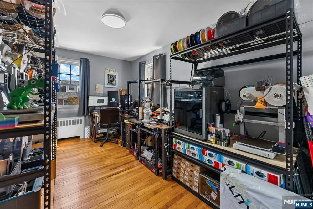 789 Harvard Place Cliffside Park, NJ 07010