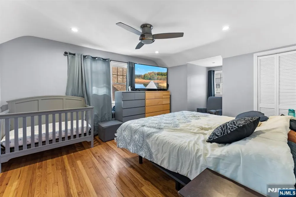 789 Harvard Place Cliffside Park, NJ 07010