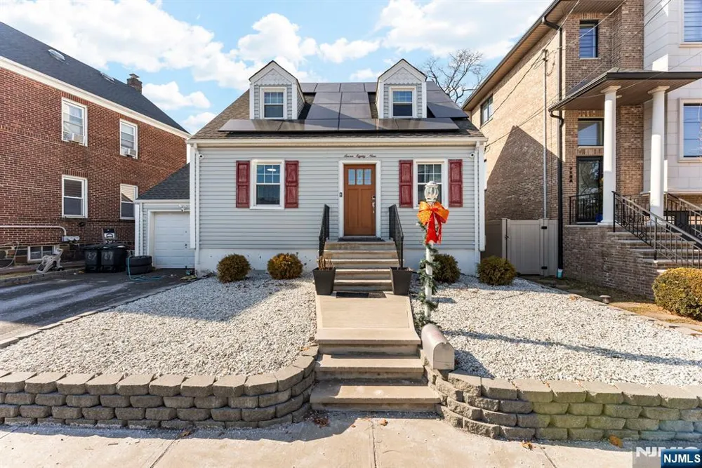 789 Harvard Place Cliffside Park, NJ 07010
