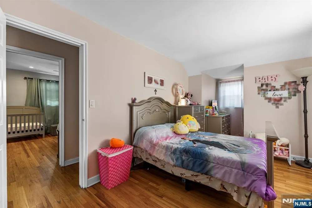 789 Harvard Place Cliffside Park, NJ 07010