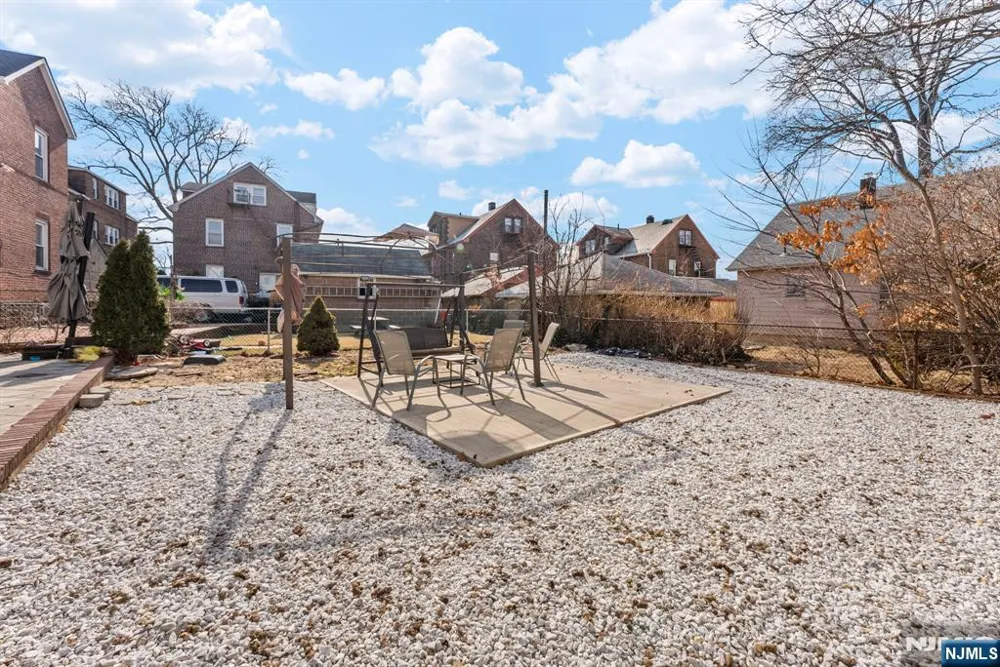 789 Harvard Place Cliffside Park, NJ 07010