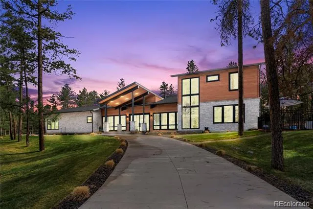 1188 Sky View Lane Larkspur, CO 80118