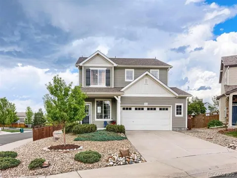 2094 Coach House Loop