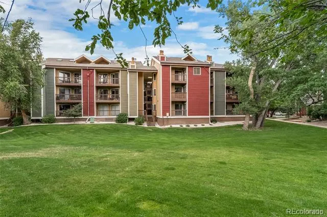 2892 Shadow Creek Drive #111 Boulder, CO 80303