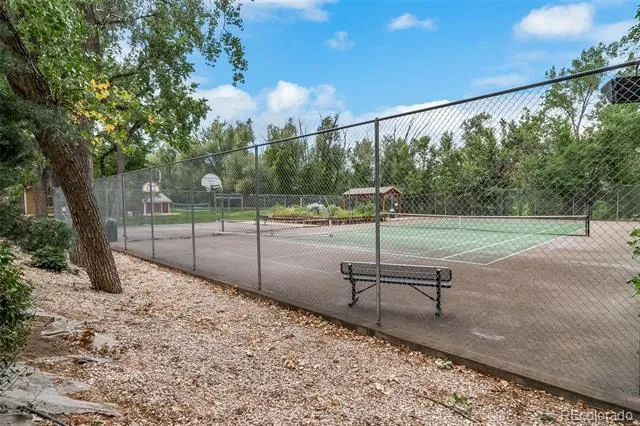 2892 Shadow Creek Drive #111 Boulder, CO 80303