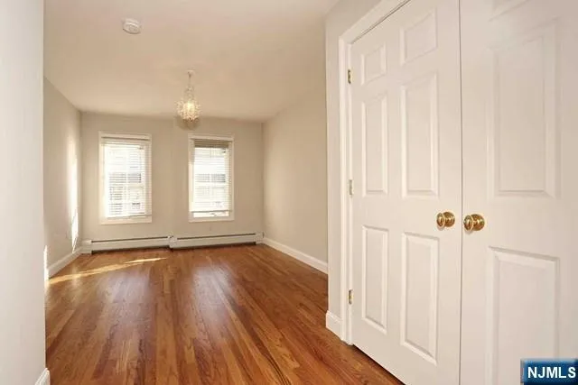 14 Kensington 14 Tenafly, NJ 07670