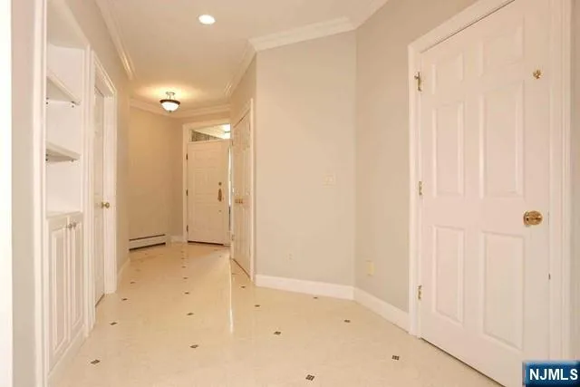 14 Kensington 14 Tenafly, NJ 07670