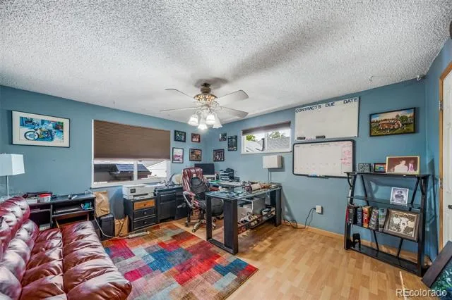 1590 Roslyn Street Denver, CO 80220