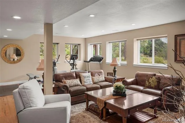 15905 Cala Rojo Drive Colorado Springs, CO 80926