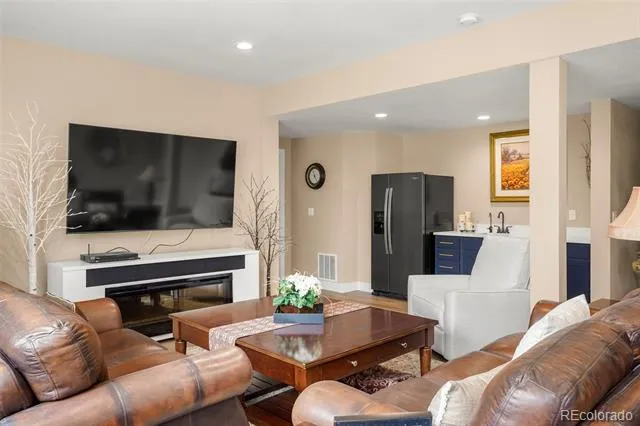 15905 Cala Rojo Drive Colorado Springs, CO 80926