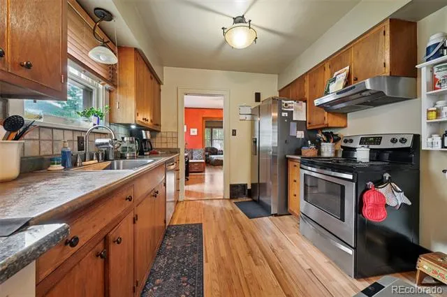 2408 Nevada Avenue Colorado Springs, CO 80907