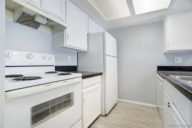 16001 E Alaska Place #1 Aurora, CO 80017
