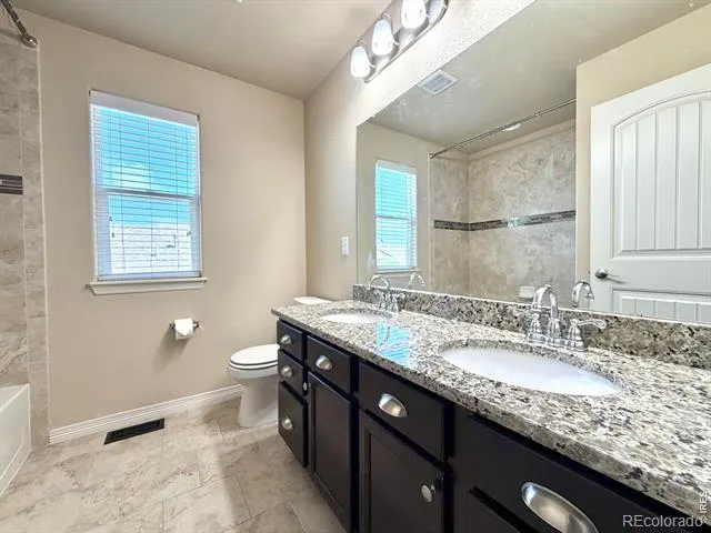 5755 Clarence Drive Windsor, CO 80550