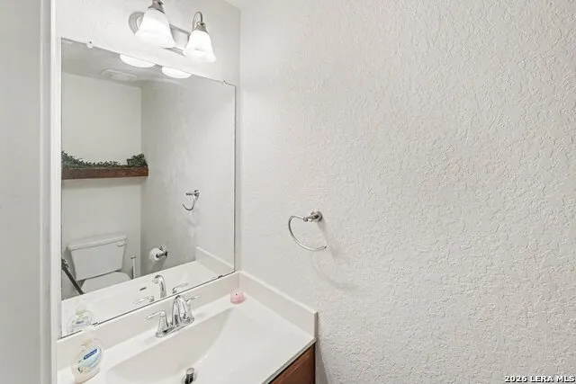 210 Granite Mist Universal City, TX 78148