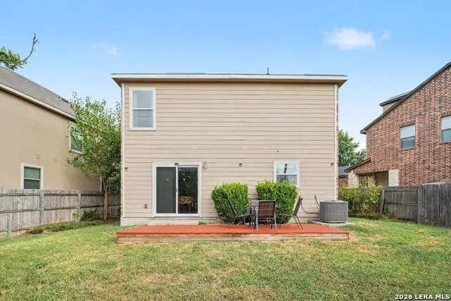 210 Granite Mist Universal City, TX 78148