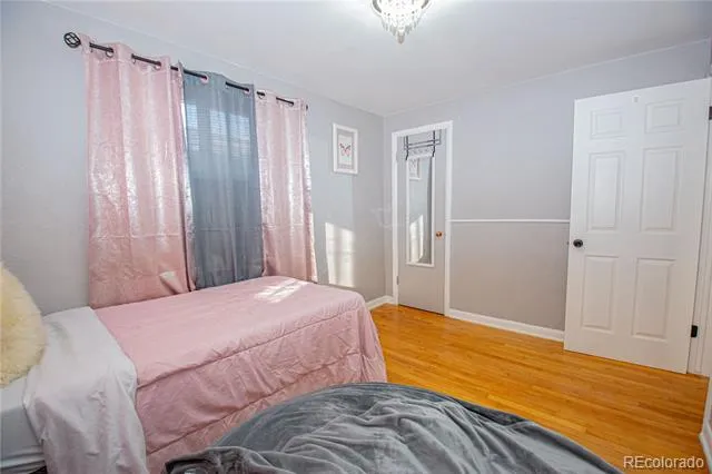 1543 S Benton Street Lakewood, CO 80232