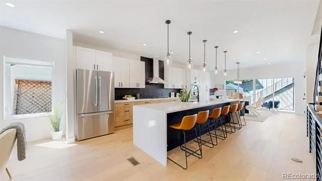 2135 S High Street Denver, CO 80210