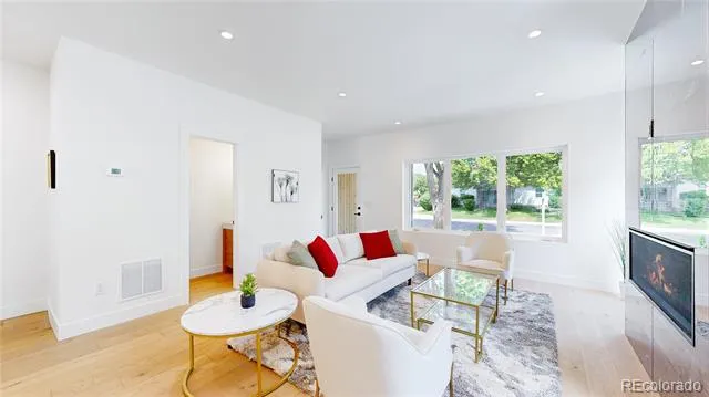 2135 S High Street Denver, CO 80210