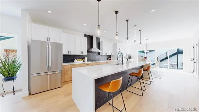 2135 S High Street Denver, CO 80210