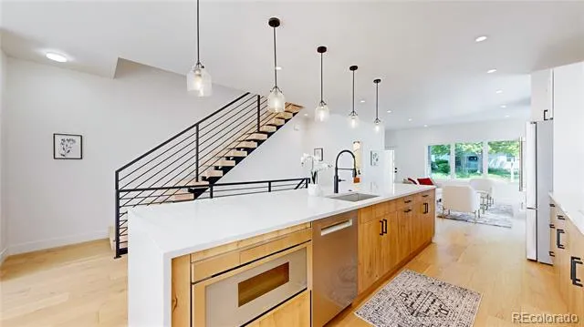 2135 S High Street Denver, CO 80210