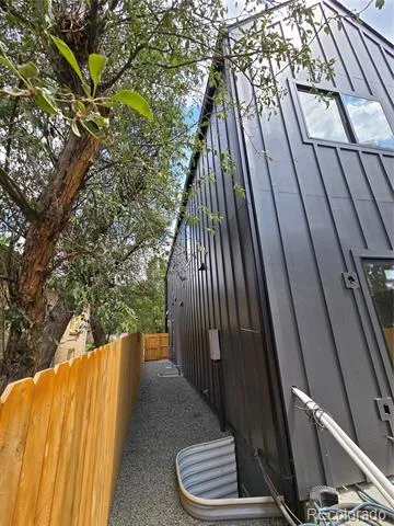 2135 S High Street Denver, CO 80210