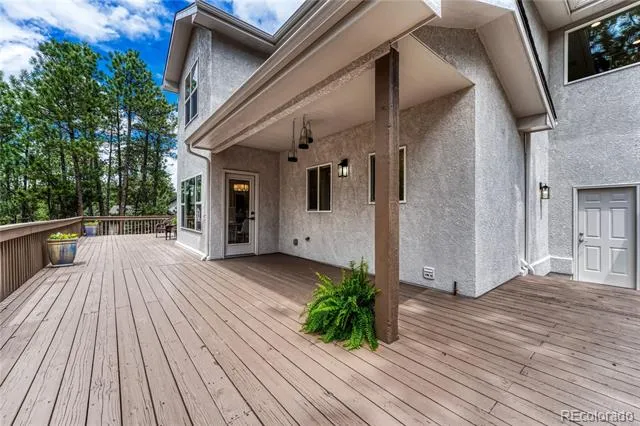 18110 Bakers Farm Road Colorado Springs, CO 80908