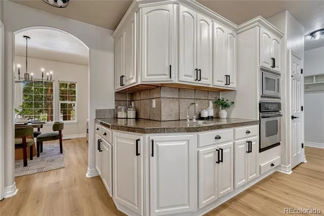18110 Bakers Farm Road Colorado Springs, CO 80908