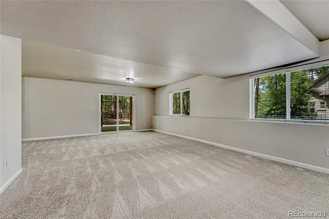 18110 Bakers Farm Road Colorado Springs, CO 80908