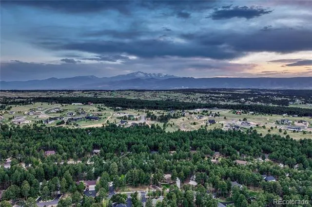 18110 Bakers Farm Road Colorado Springs, CO 80908