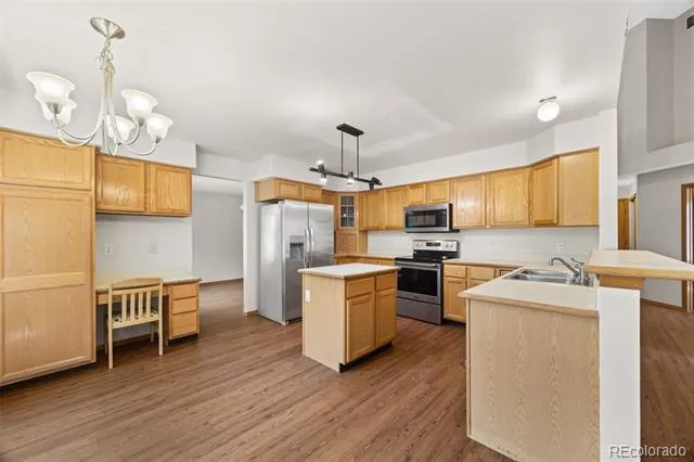 19062 E Chenango Circle Aurora, CO 80015