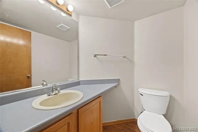19062 E Chenango Circle Aurora, CO 80015